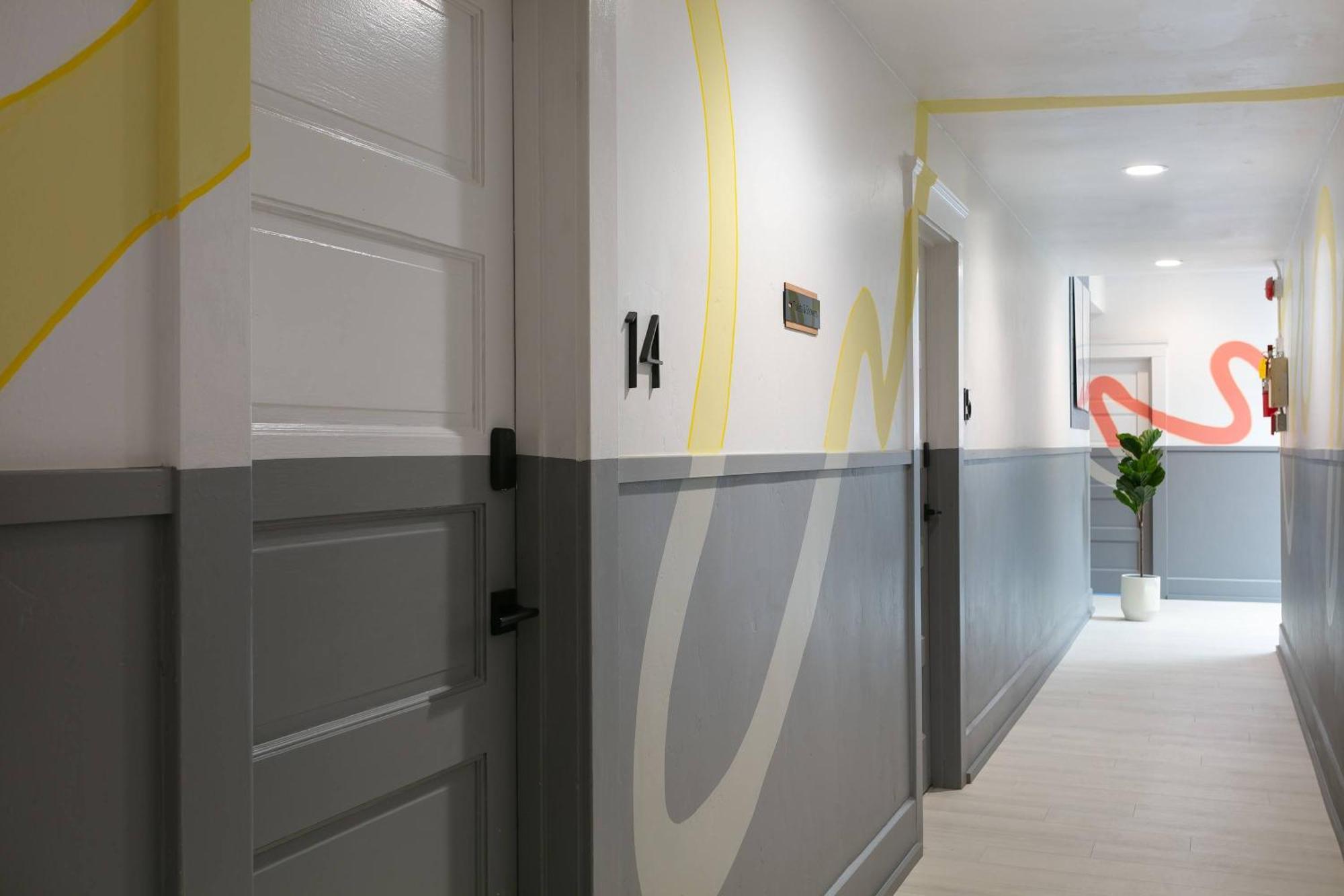 La Ventana Deluxe Suites サンディエゴ エクステリア 写真